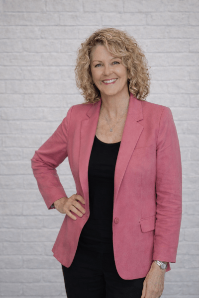 Patti Irwin brick background 2026